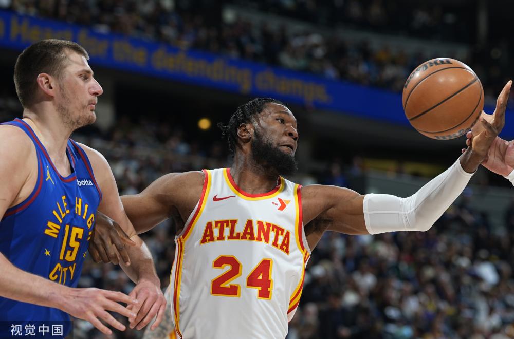 上显得格外 上显得格外